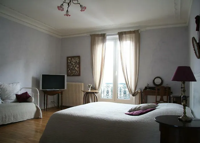 Bed & Breakfast D'hotes Le Clos D'hauteville 3*